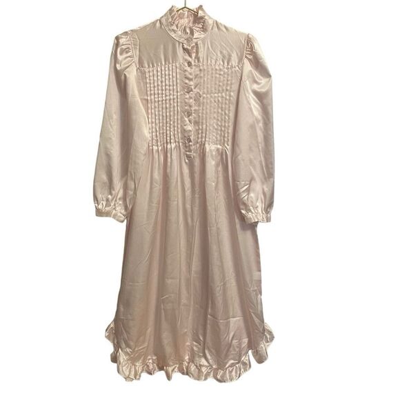 Sarah Spencer Other - Vintage Sarah Spencer Pink Satin Long Nightgown Size MED